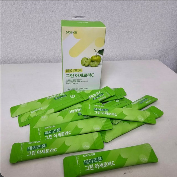 Days On Green Acerola C Vitamin C 200mg – 14 Sticks x 3 Boxes (42 Total)