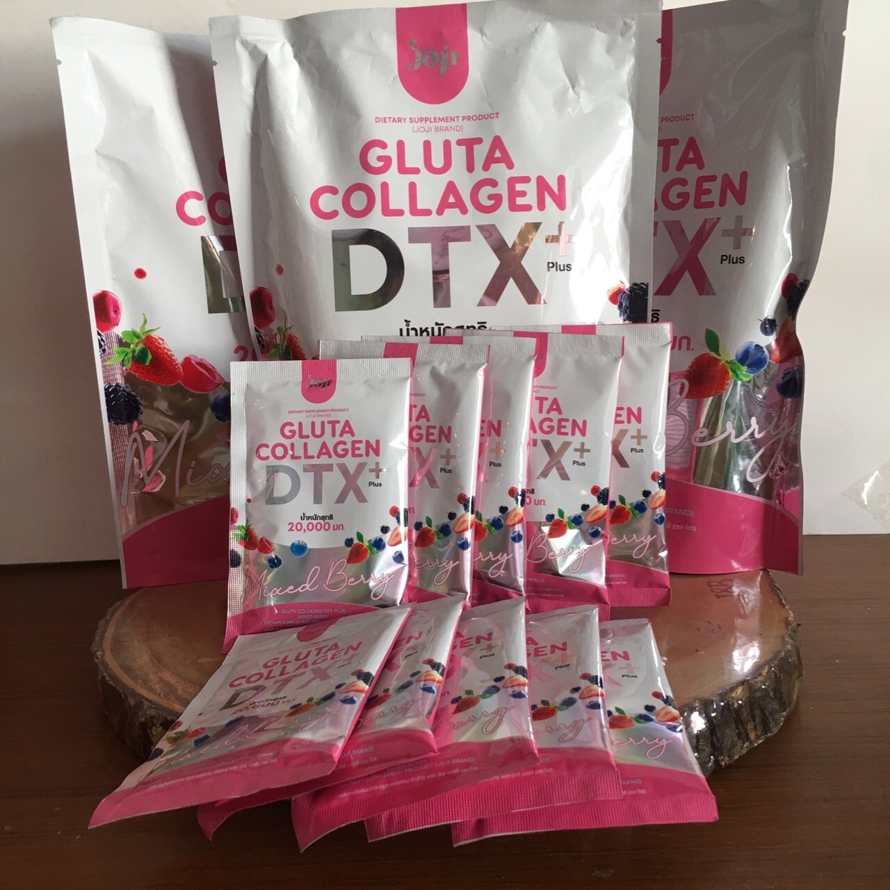 Joji Gluta Collagen DTX PLUS Mixed Berry for Whitens & Brightening Skin, 3x200g.