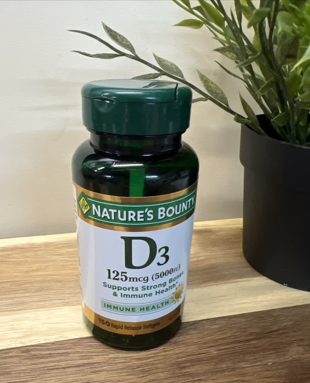 Nature’s Bounty Vitamin D3 5000 IU Softgels, Rapid Release, Immune 150 Count